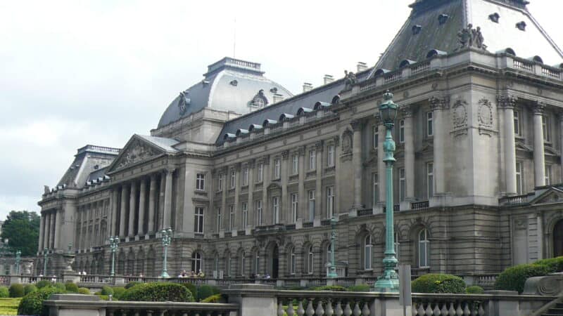 Королевский дворец и собор — Брюссель
