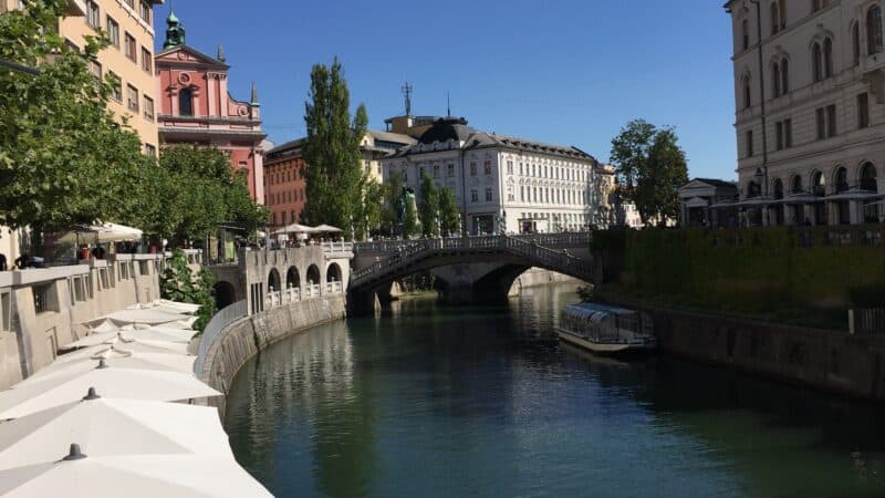 Ljubljana, between river and bridges