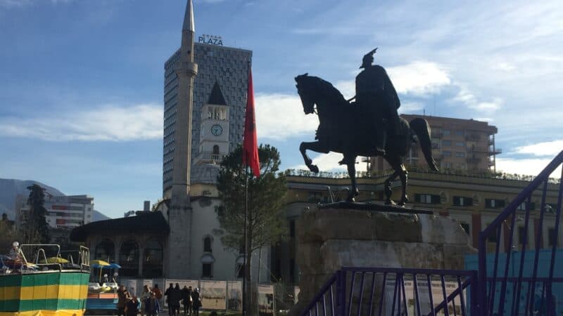 Площадь Скандербега (Шеши Скендербей)